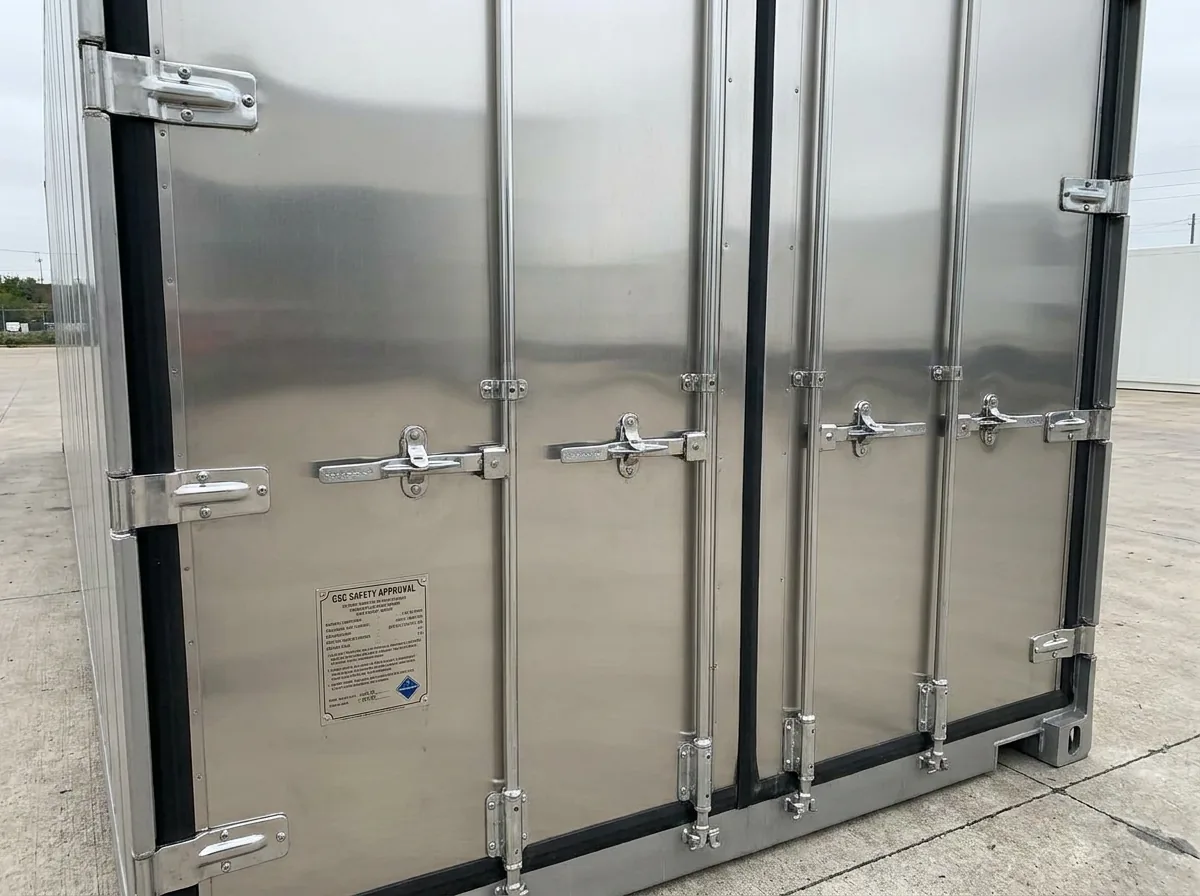 NEW 40ft Reefer Container - Stainless Steel Silver view 2