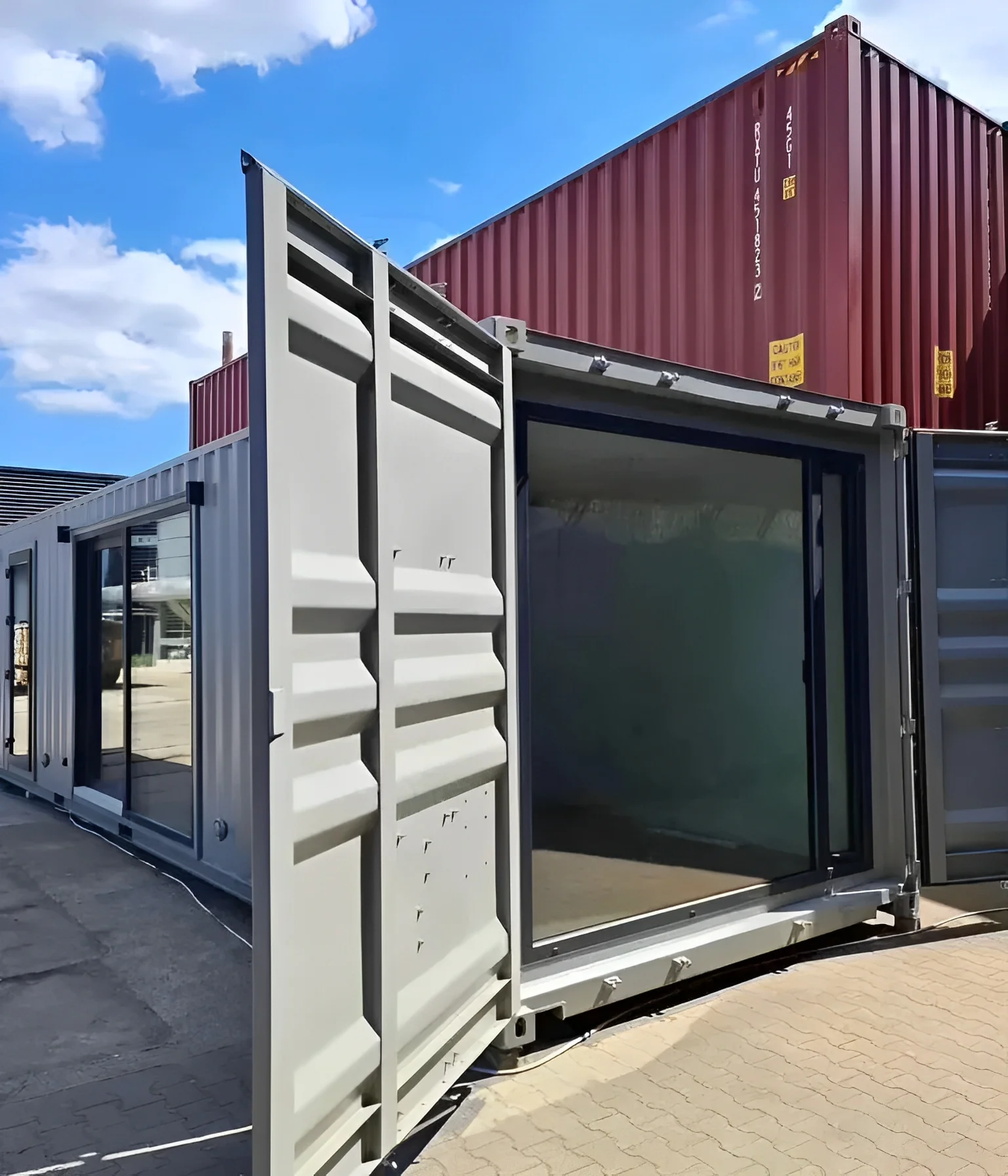 Custom 40ft Shipping Container House view 2